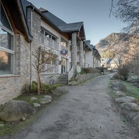 4 Personnes, Terrasse, Proche Pistes - Aure - Fr-1-296-290 Daire *