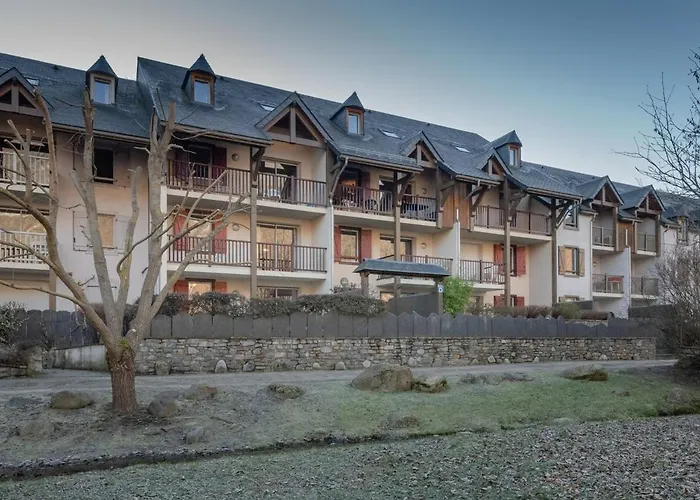 4 Personnes, Terrasse, Proche Pistes - Aure - Fr-1-296-290 *